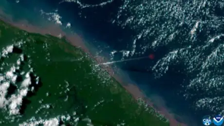 GOES-19 satellite image showing the MTG-I2 rocket launch plume extending east from French Guiana on August 27, 2026